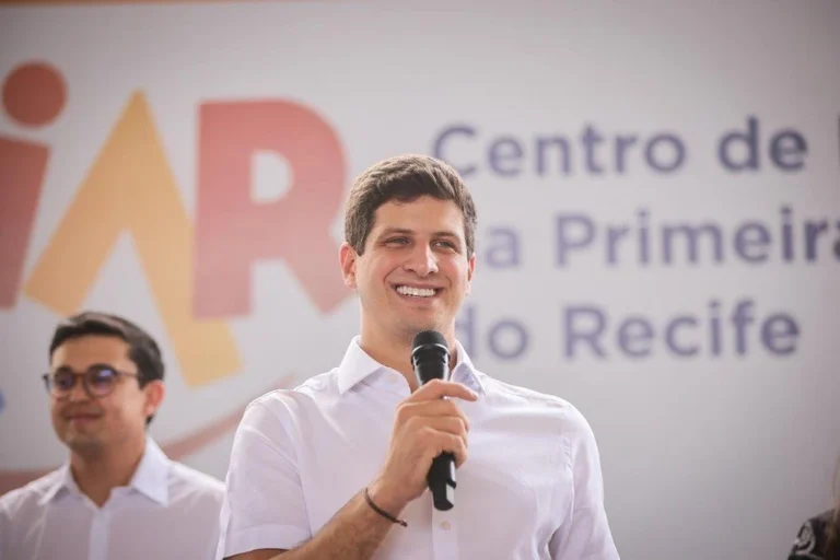 Pesquisa Alfa: João Campos lidera cenários para o governo de PE em 2026