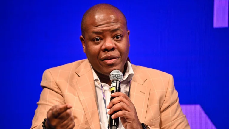 Ex-ministro Silvio Almeida é indiciado pela PF