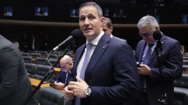 Governo avalia relatório de Derrite como 