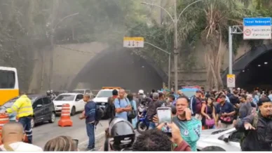 Túnel Rebouças é liberado após sete horas fechado por incêndio em ônibus