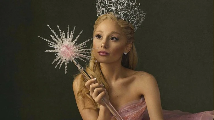 Ariana Grande revela que pegou Covid-19 durante divulgação de “Wicked 2”