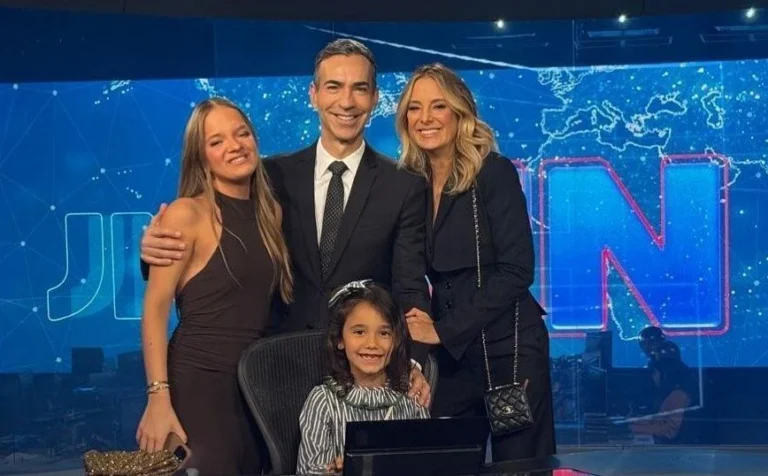 Ticiane Pinheiro fala de Tralli no “JN”: “Ele não anda, ele desfila”