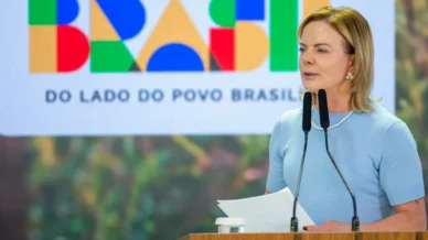 Governo é contra PL que equipara facções ao terrorismo, diz Gleisi