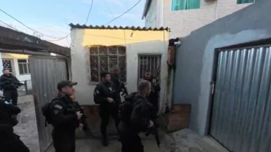 Polícia investiga pastor e grupo por extorsões na Baixada Fluminense (RJ)