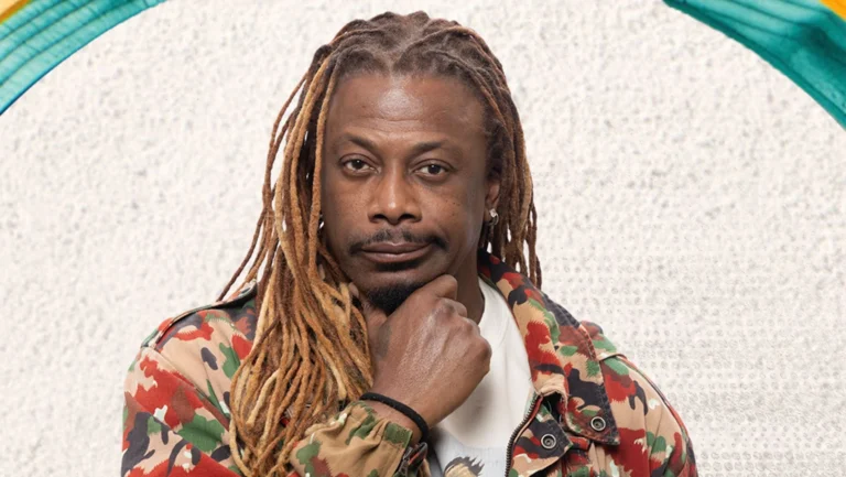 Quem é Creo Kellab, expulso de “A Fazenda”? Ator já posou nu