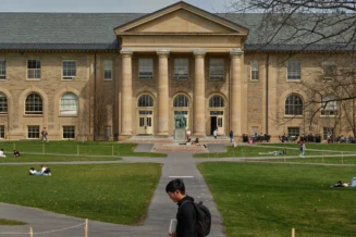 Universidade de Nova York fecha acordo com governo Trump para financiamento