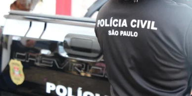 Homem é preso por cobrar 