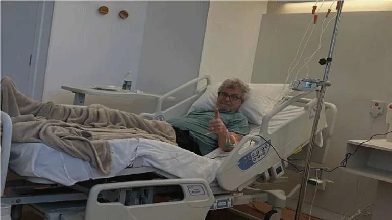 Carlinhos de Jesus atualiza fãs sobre tratamento de doença autoimune