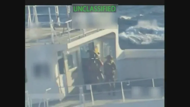 Vídeo: Veja ação dos EUA que apreendeu petroleiro na costa da Venezuela