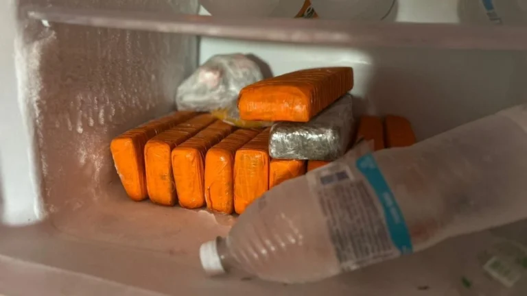 Operação prende suspeitos e desarticula ponto de tráfico do CV na Bahia