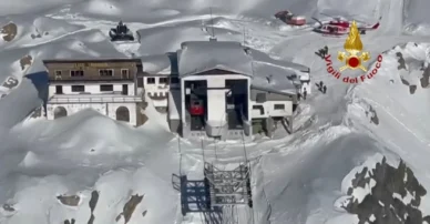 Acidente em teleférico na Itália deixa 6 feridos; autoridades resgatam 100