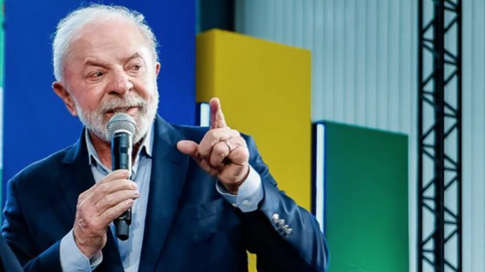 Lula recebe senadores em meio ao avanço da dosimetria no Congresso