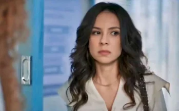 Três Graças: Zenilda flagra Ferrete em momento íntimo com Arminda