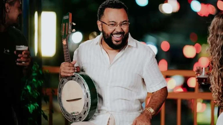 Dudu Nobre é internado às pressas no Rio e preocupa fãs às vésperas de novo lançamento