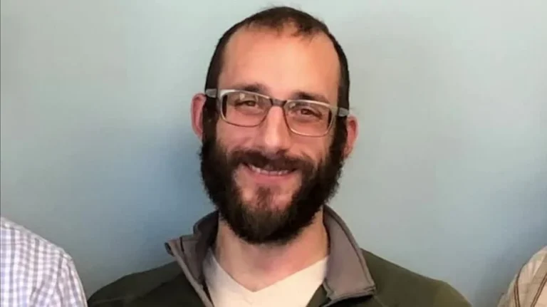 Trump diz que enfermeiro morto em Minneapolis não deveria estar armado