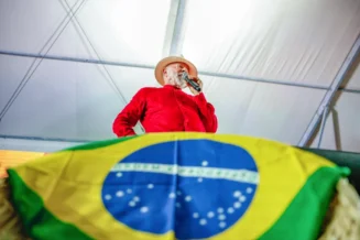 Lula aposta em alianças para cercar bolsonarismo nos estados