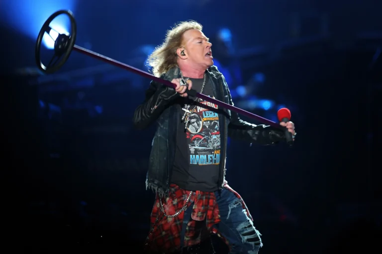 Guns N Roses cancela show no Rio de Janeiro; veja regras de reembolso