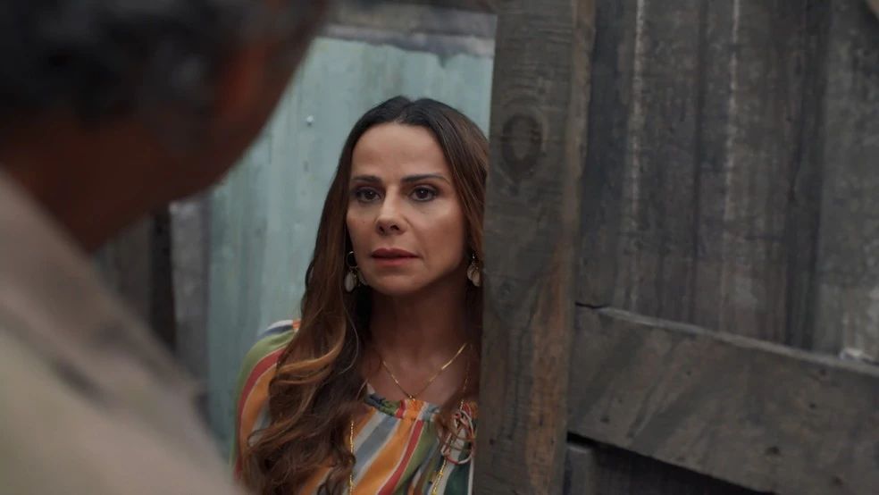 Três Graças: Consuelo deixa Joaquim desconcertado com revelação