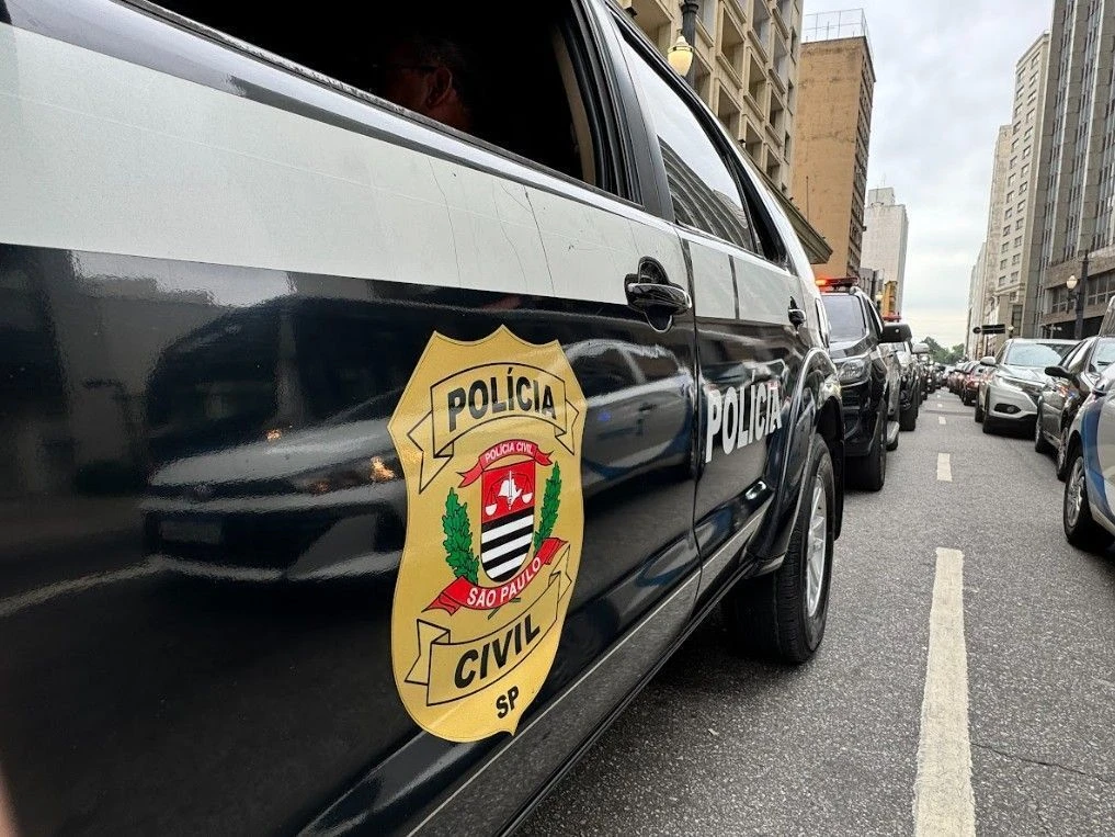 Relatório aponta falhas na segurança de jovens online, diz polícia