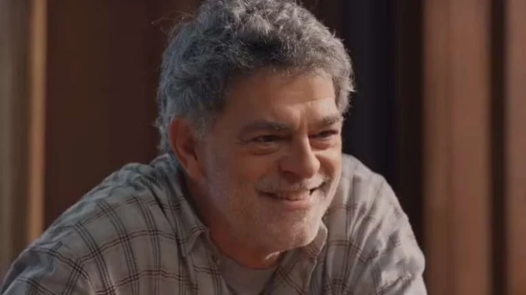 Três Graças: Rogério une forças com Zenilda para destruir Ferette