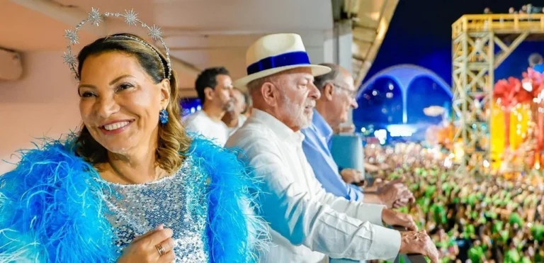 Atlas: maior parte vê ida de Lula a desfile como propaganda antecipada