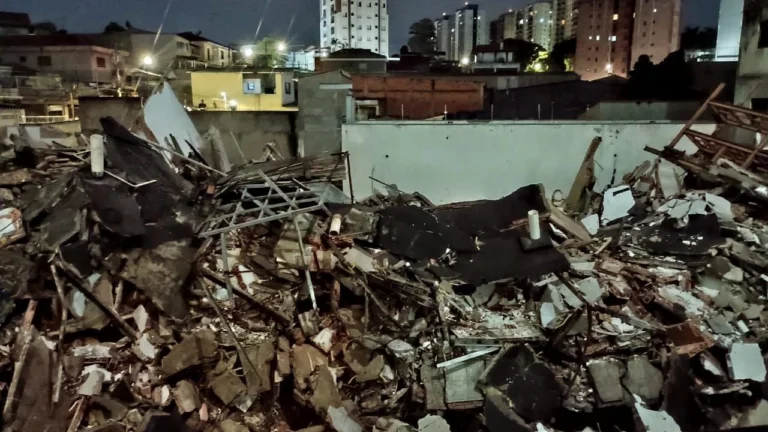 SP: Prédio desaba em Guarulhos; ninguém ficou ferido