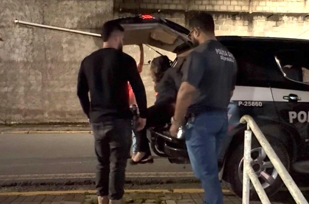 Servidora é presa suspeita de desviar R$ 6 mi de prefeitura para apostas