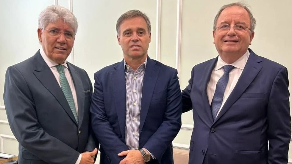 André Mendonça recebe “oração pela vida” em igreja de São Paulo