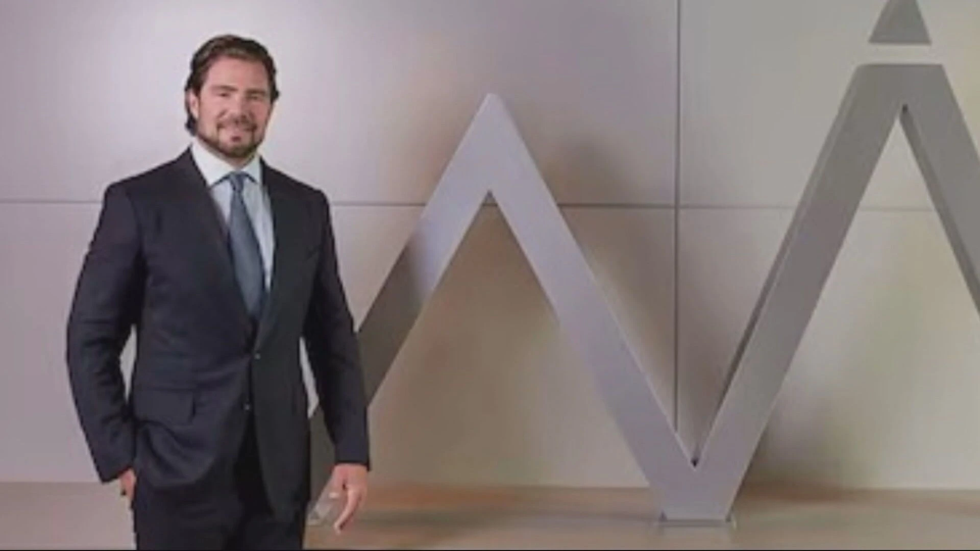 Vorcaro levava vida de luxo antes da prisão; em uma viagem gastou R$ 2 mi