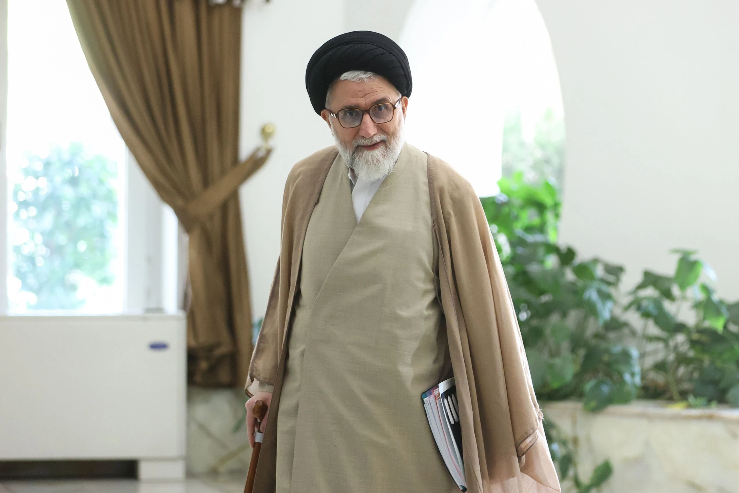 Irã confirma morte do ministro da Inteligência após ataque de Israel