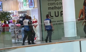Botão de pânico é acionado durante roubo com reféns em shopping no RJ