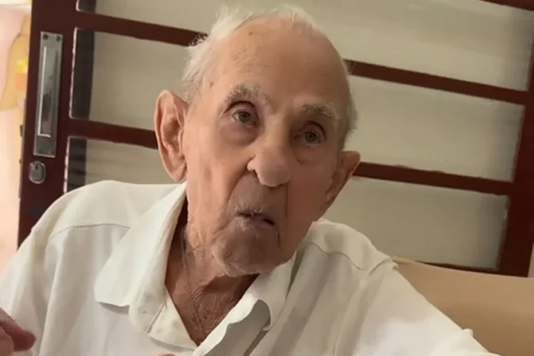 Vídeo: Anesio, o vovô influencer, é internado após acidente doméstico