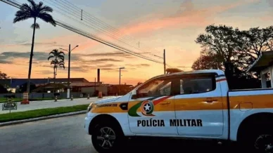 Carro em chamas com cabeça decapitada e ossos humanos é encontrado em SC
