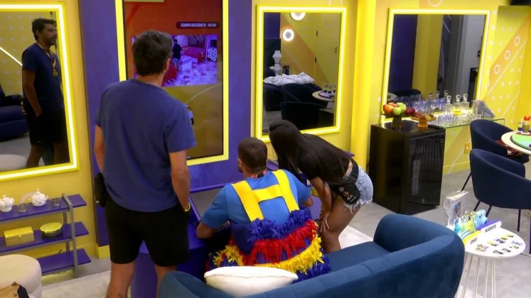 Jonas Sulzbach e Alberto Cowboy acionam Central do Líder e ouvem Babu Santana com aliados