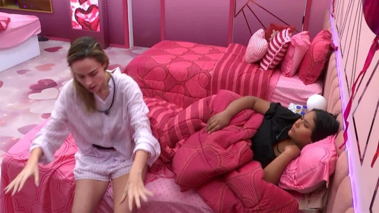 Chaiany se estranha com Ana Paula Renault: Meu sentimento você não manda, não governa