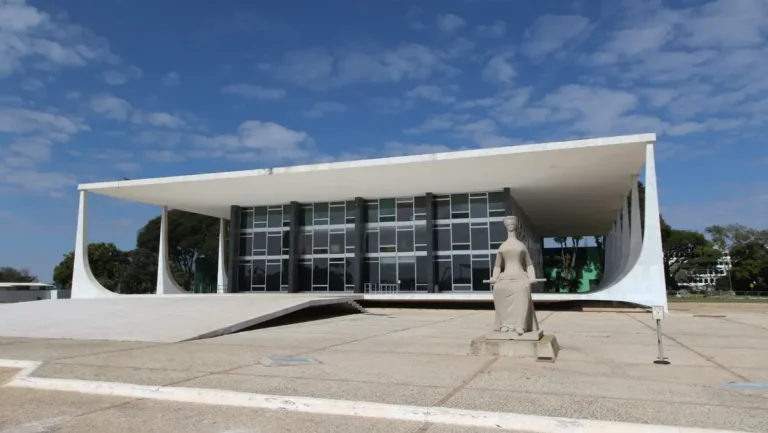 Datafolha: desconfiança sobre STF e Judiciário chega a 43% e atinge recorde