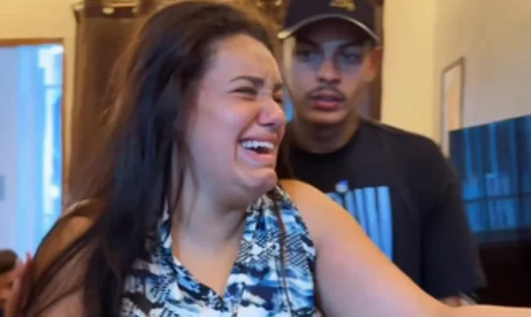 Casal de influenciadores dá casa para mulher que perdeu mãe e filha nas enchentes em MG