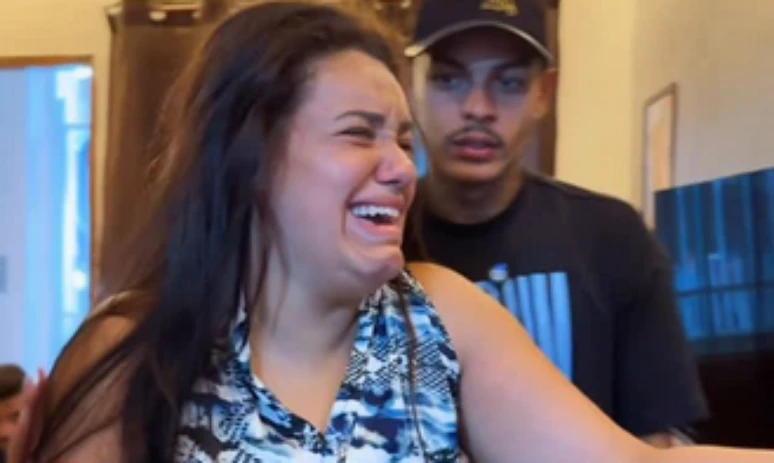 Casal de influenciadores dá casa para mulher que perdeu mãe e filha nas enchentes em MG