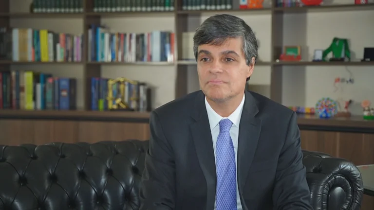 Presidente da OAB-SP: STF não pode negar debate sobre código de ética