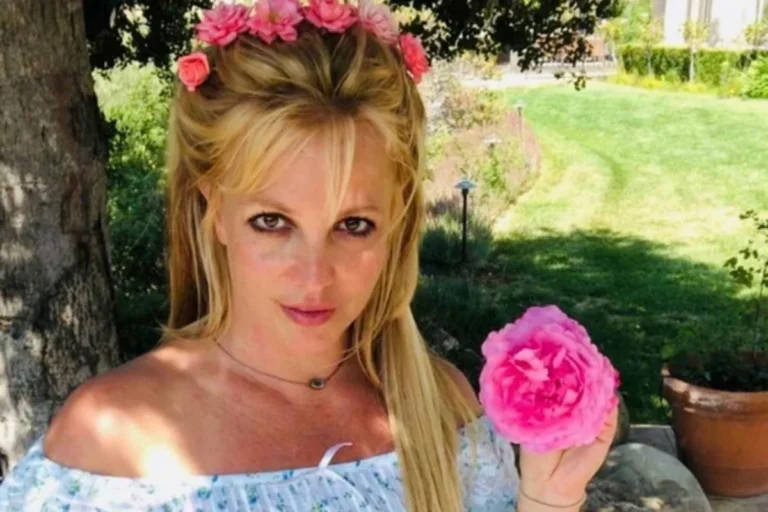 Britney Spears precisa de plano após reabilitação, diz especialista