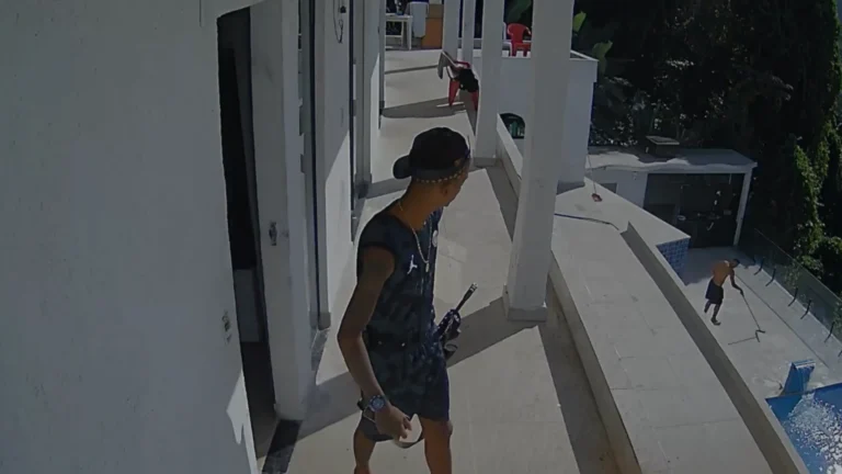 Vídeos mostram rotina de traficantes antes de operação no Vidigal; veja