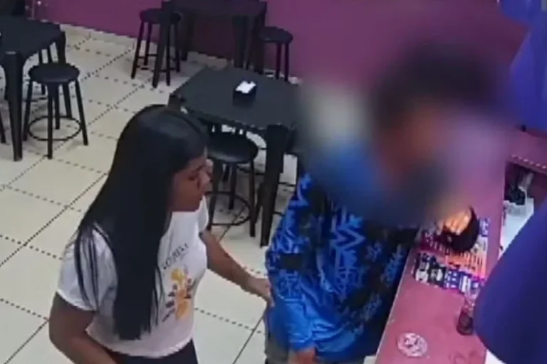 Jovem acusada de envenenar namorado com copo de açaí é presa em hotel
