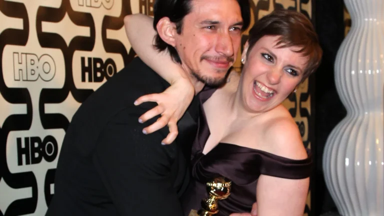 Lena Dunham acusa Adam Driver de comportamento agressivo no set de “Girls”