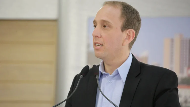 Nunes Marques determina retorno de Rodrigo Manga à Prefeitura de Sorocaba