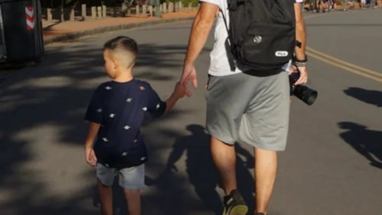 Dia da Adoção: Mais de 80 mil crianças voltaram para famílias biológicas