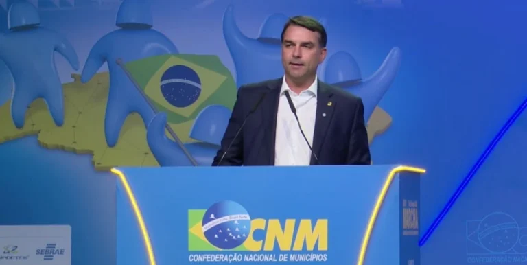 Nordeste não é problema, é a solução, diz Flávio a prefeitos