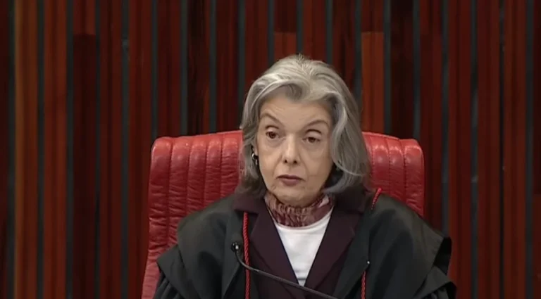Cármen deve deixar TSE após posse de Nunes Marques; Toffoli assumirá a vaga