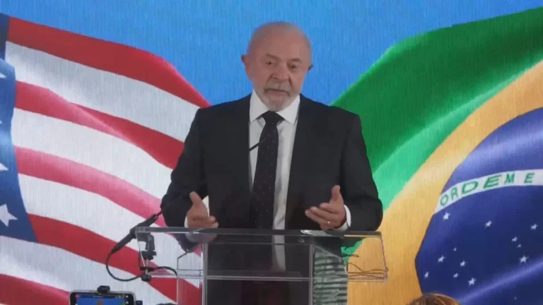 Lula pede para Trump não negar vistos de jogadores da Seleção na Copa