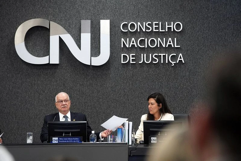 CNJ apresenta proposta para regulamentar atuação de influenciadores mirins