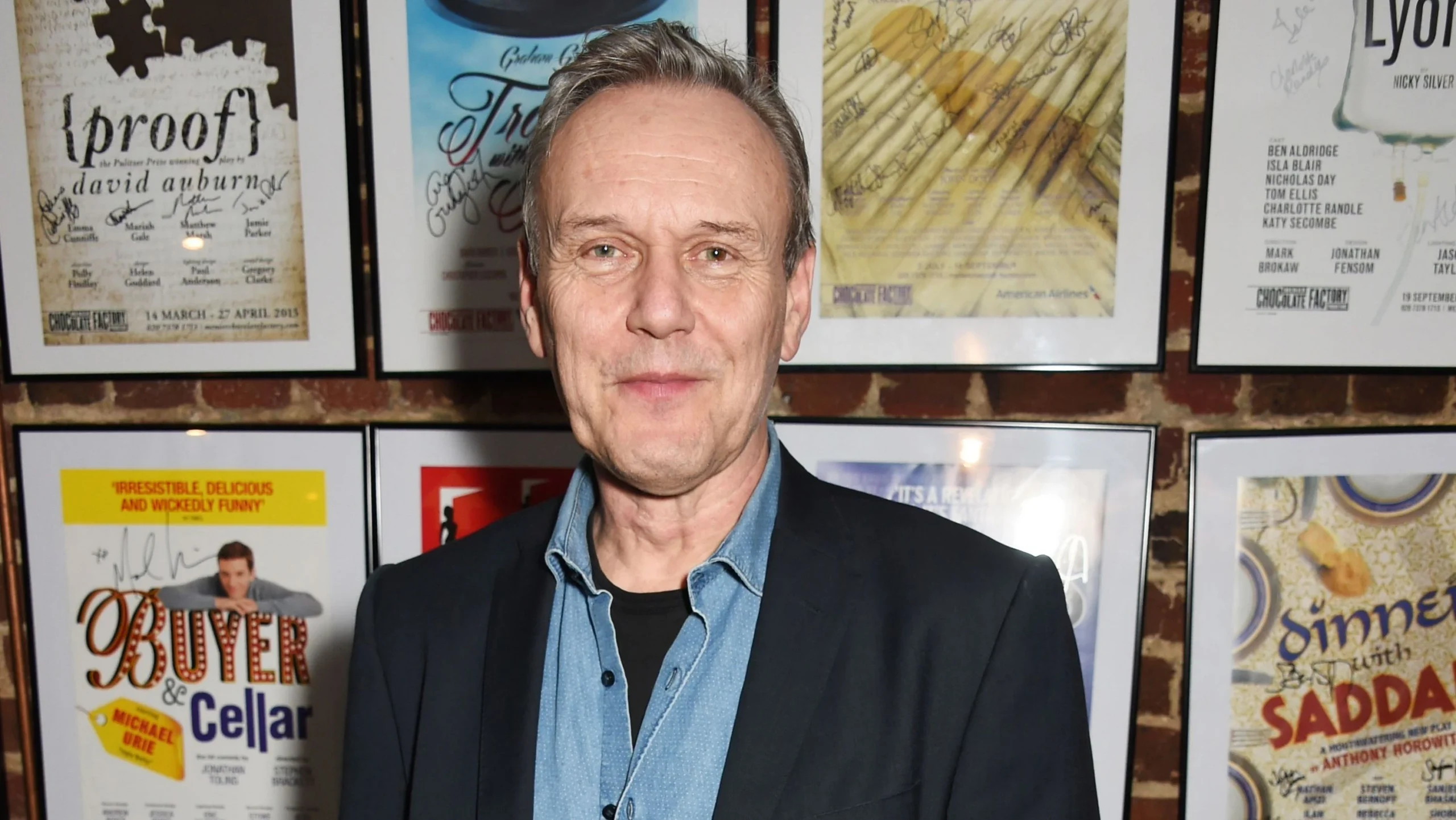 Anthony Head, de 